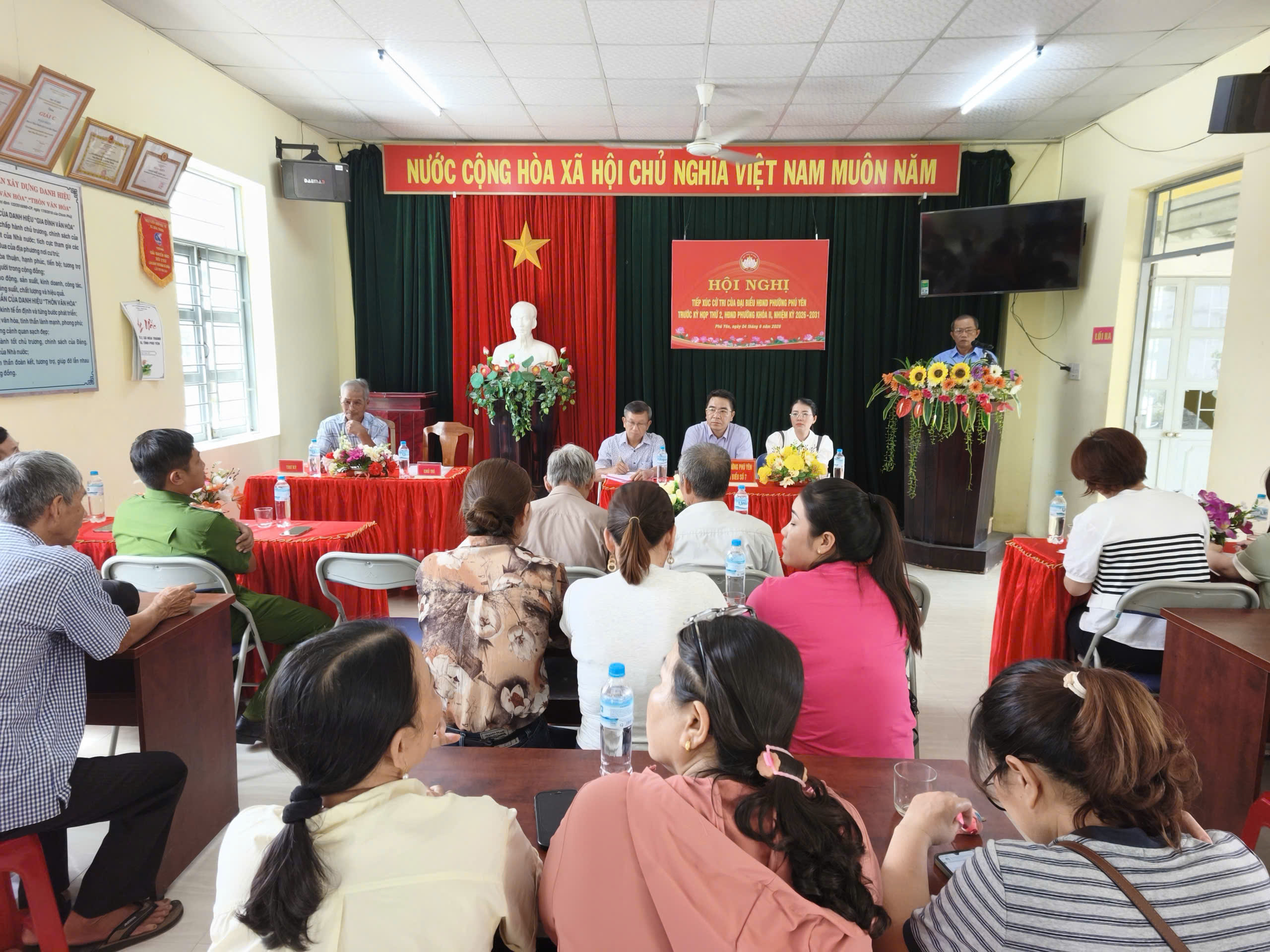 category photo