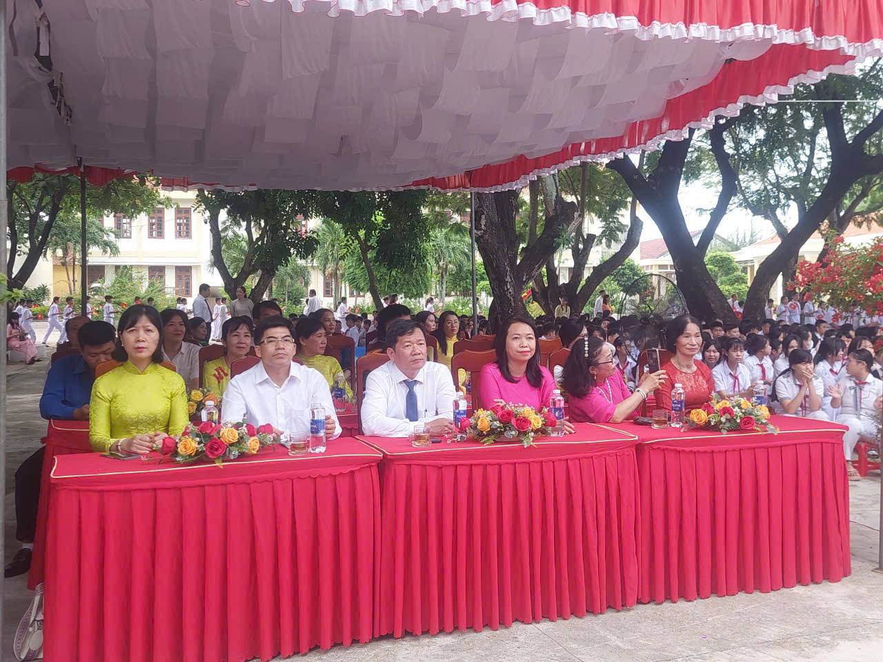 hình 13.jpg