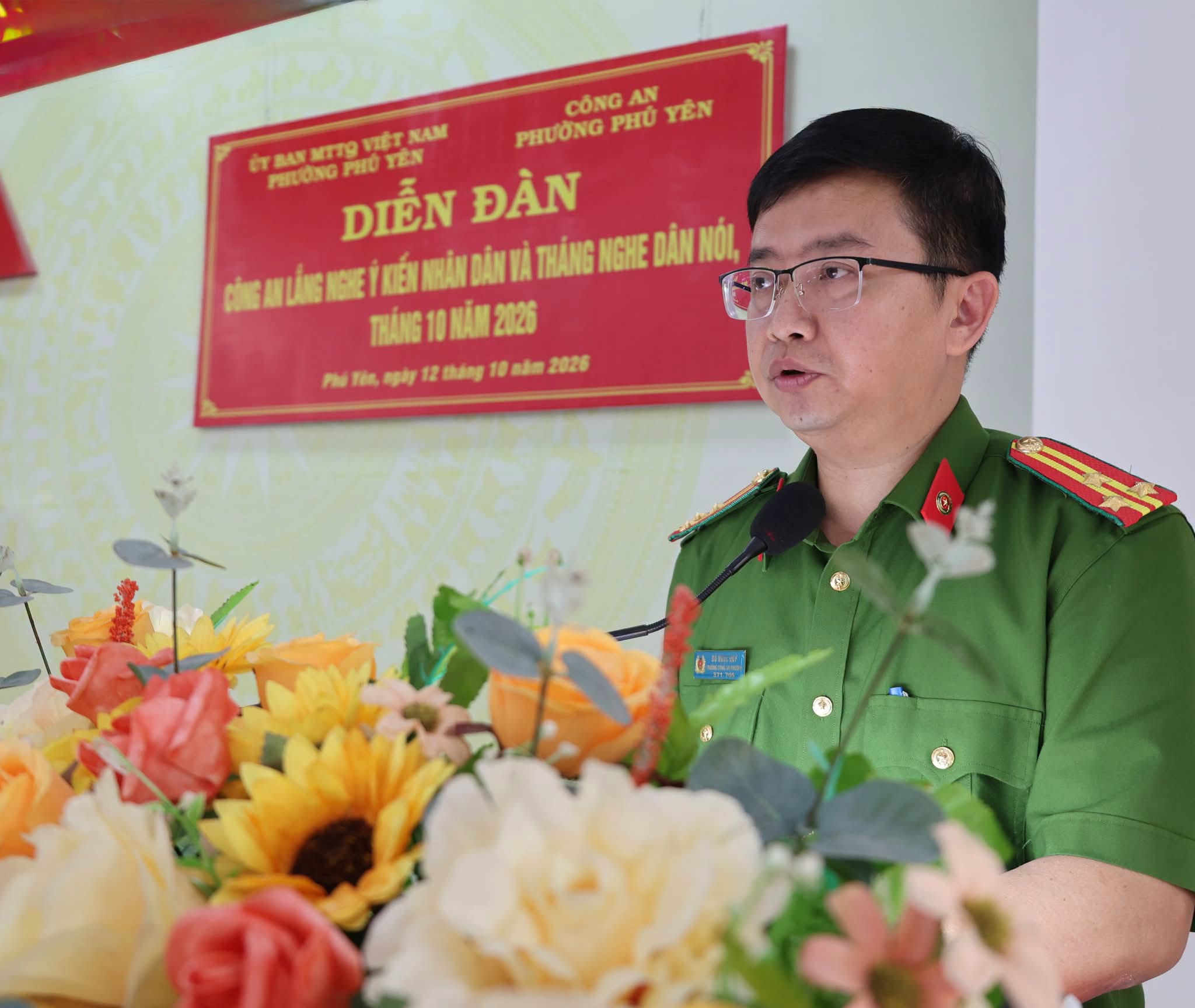 CA lang nghe dan noi. A Quy.jpg