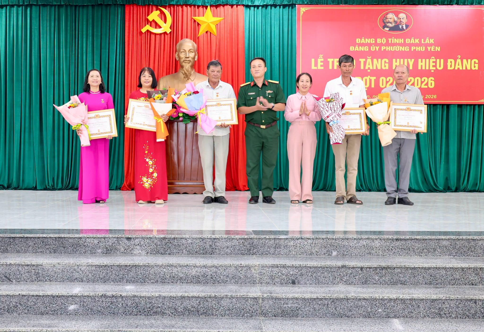 dang.cThuy.jpg