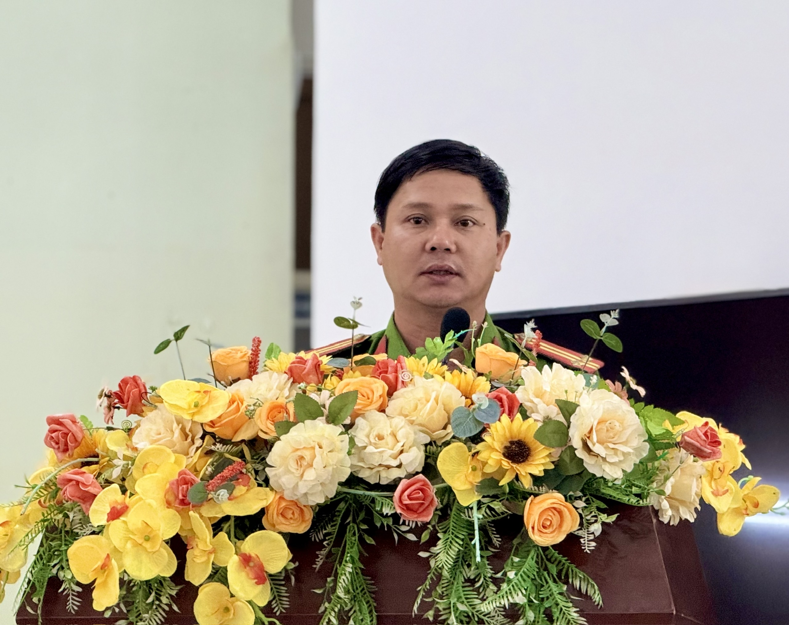 CAMT. anh Bao PGDCA.jpg