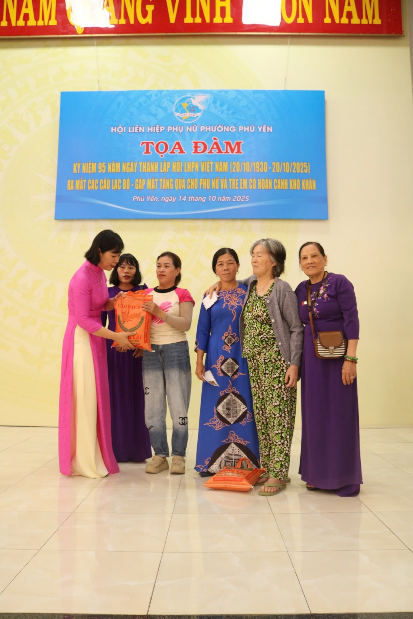 hình 13.jpg