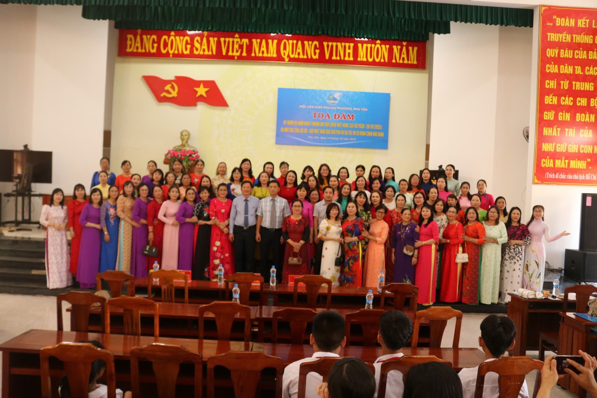 hình 20.jpg