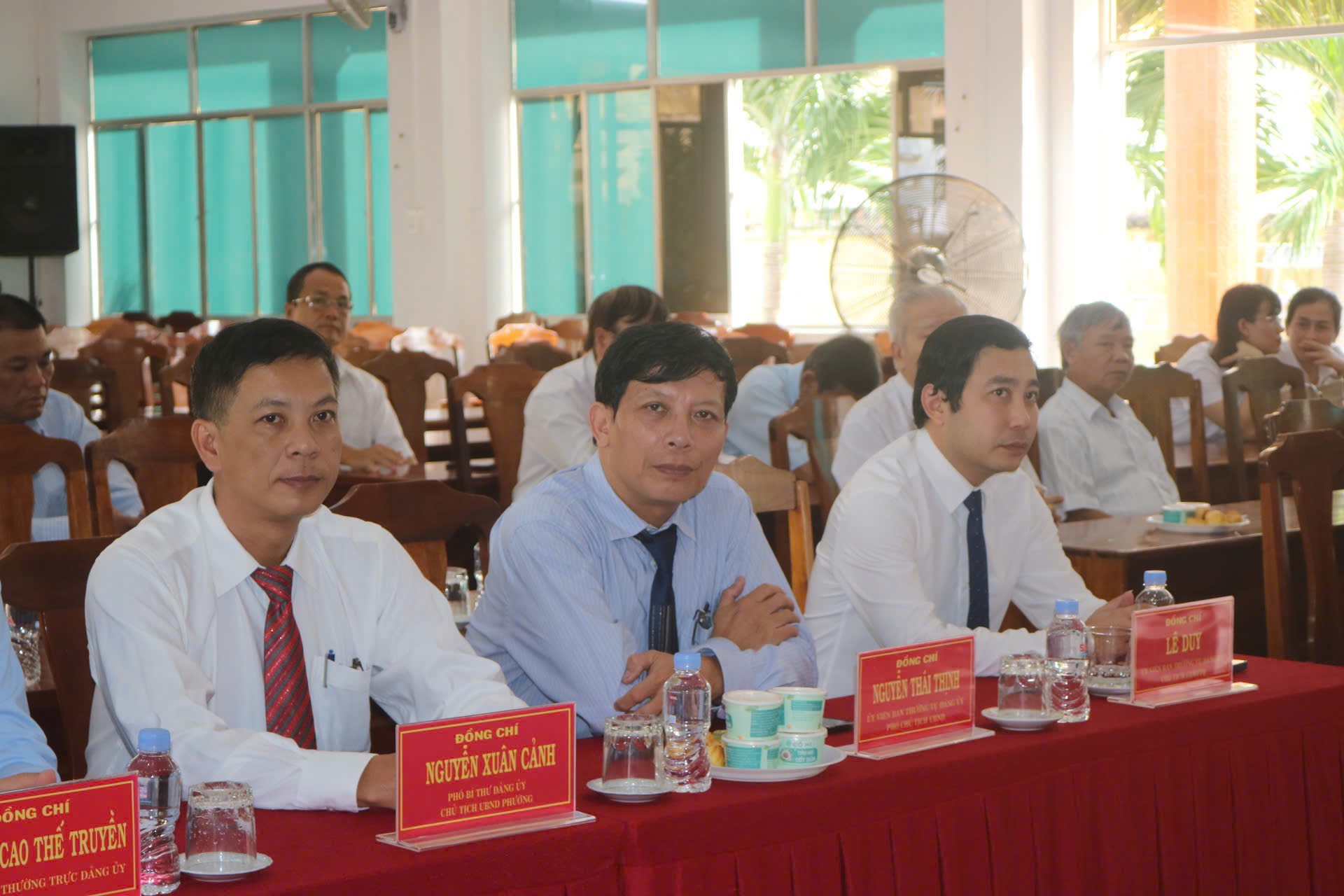 hình 4.jpg